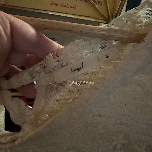 Anthropologie - Hazel Lace Tie-Back Sweater - Picture 6 of 10